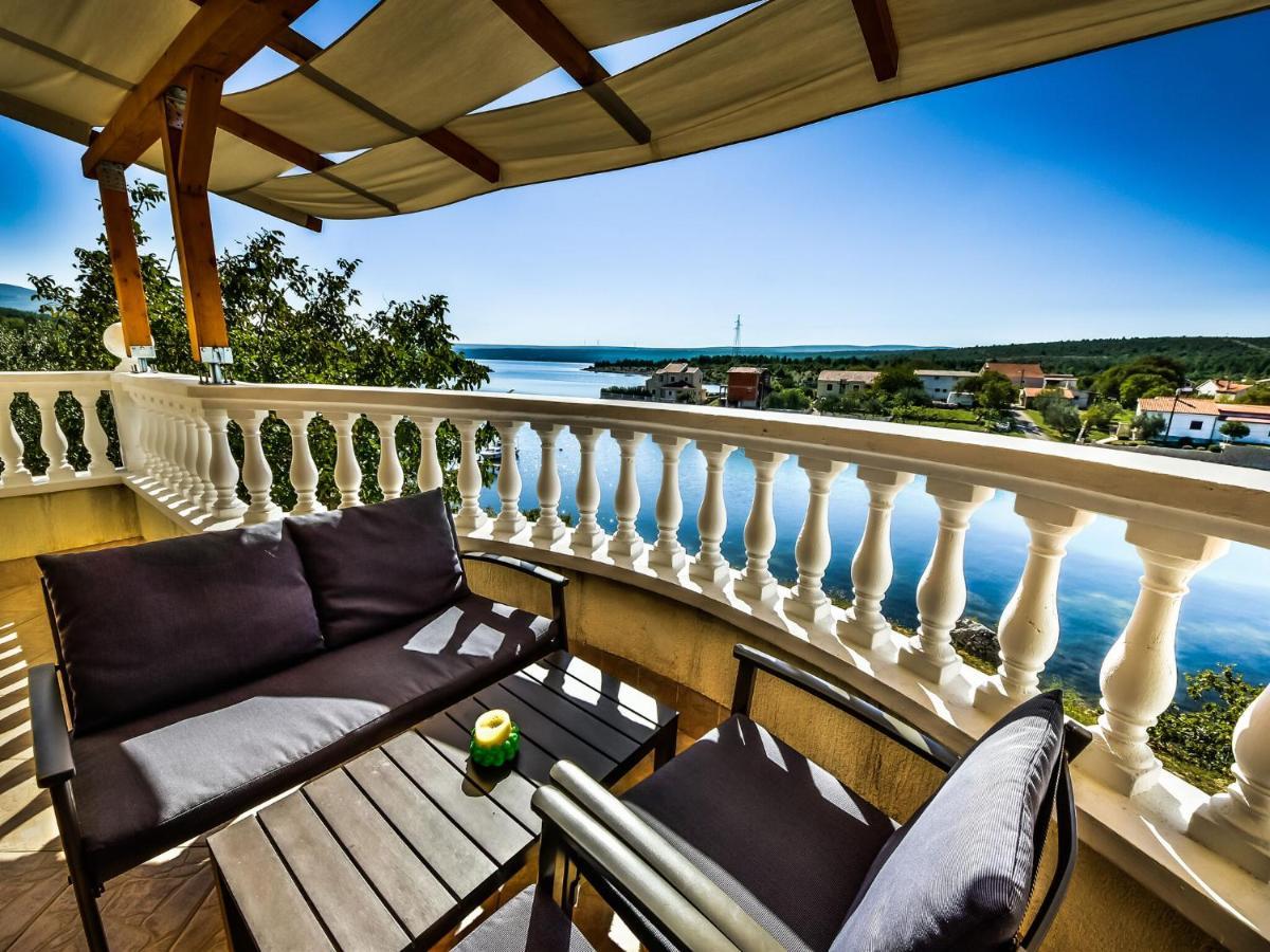 Cozy Holiday Home In Krusevo With Garden ภายนอก รูปภาพ