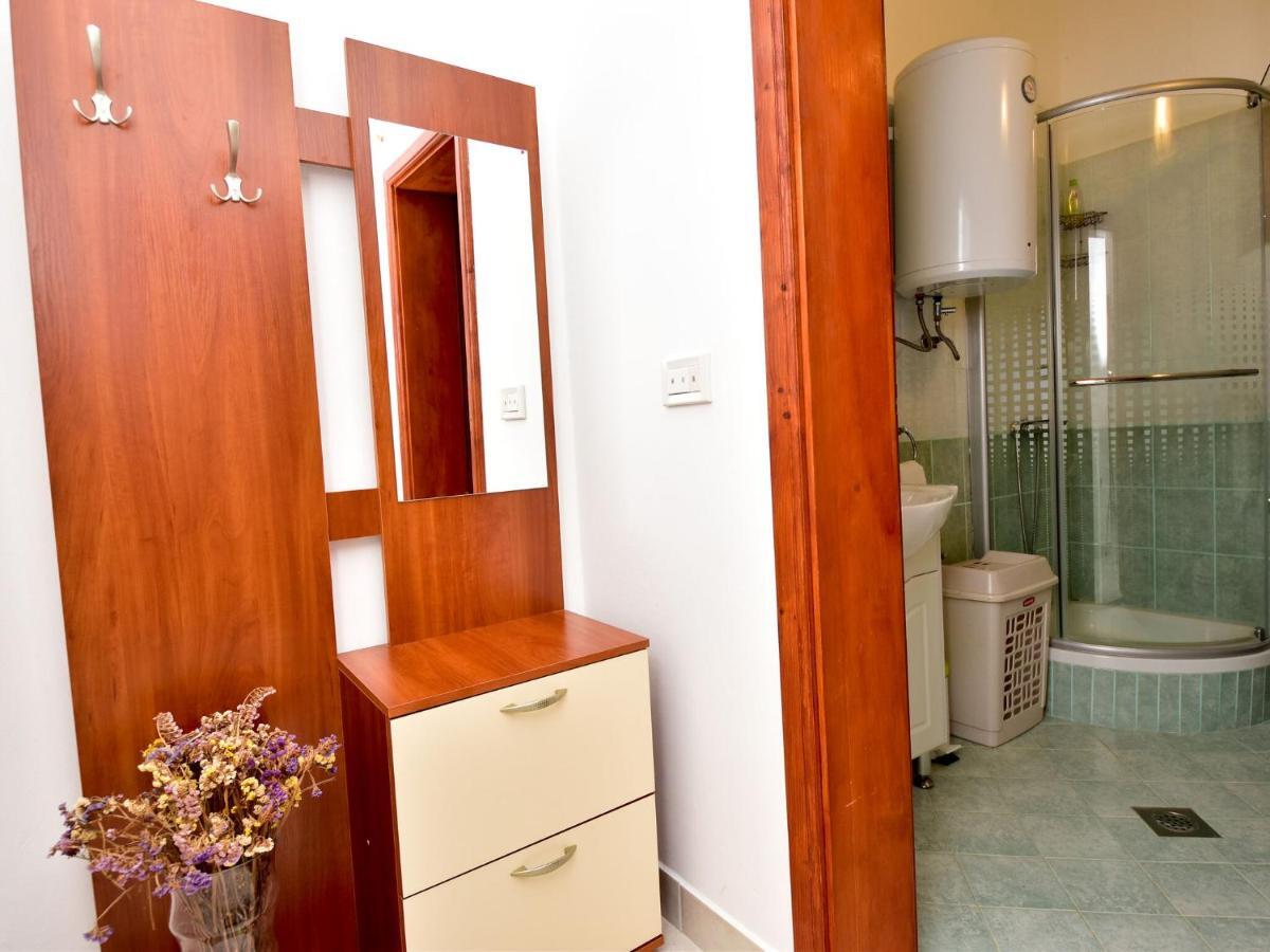 Cozy Holiday Home In Krusevo With Garden ภายนอก รูปภาพ